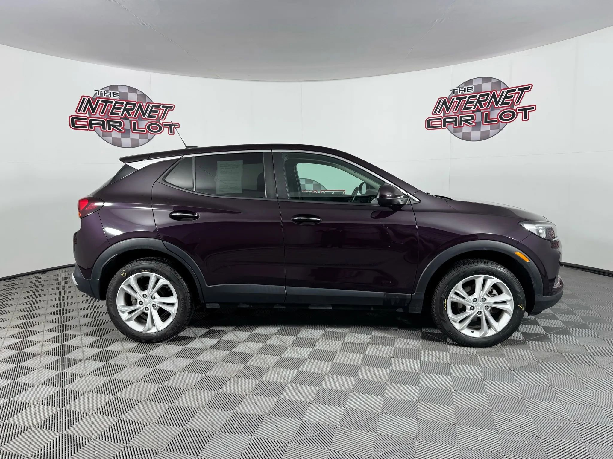 Used 2021 Buick Encore GX Preferred w/ Cold Weather Comfort Package image 8