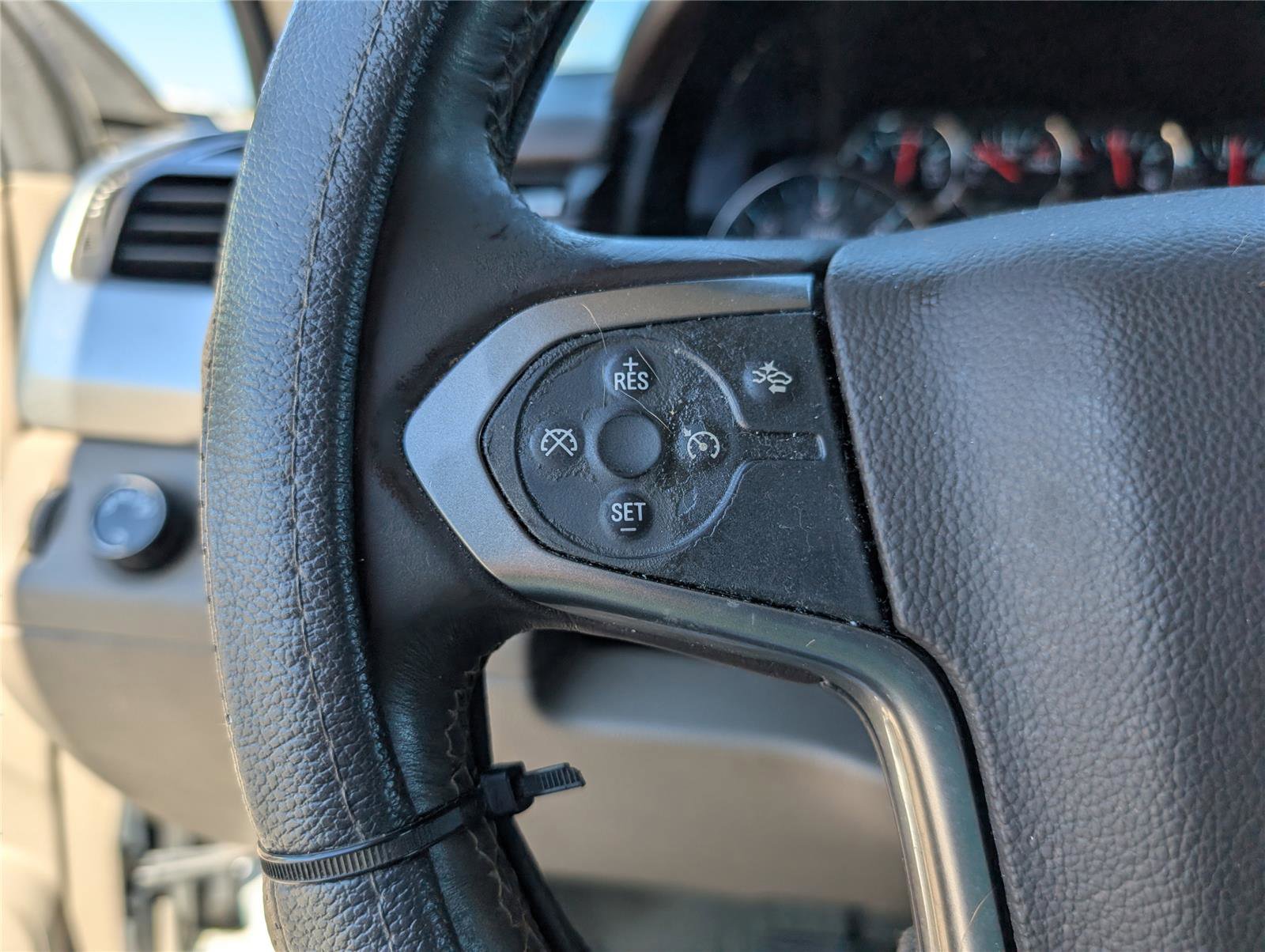 Used 2015 Chevrolet Tahoe LT image 26