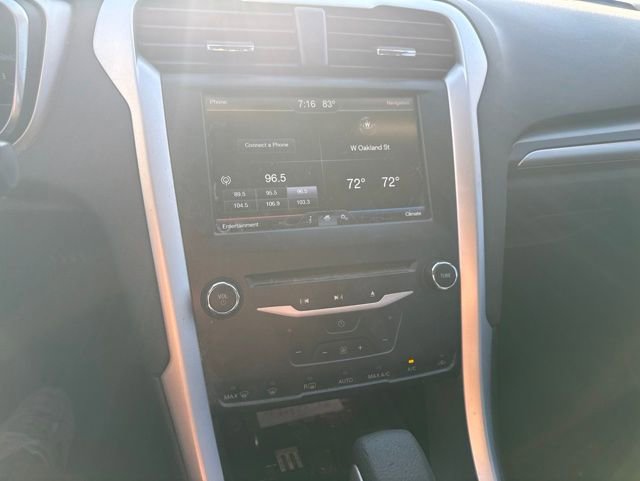 Used 2014 Ford Fusion SE FWD image 11