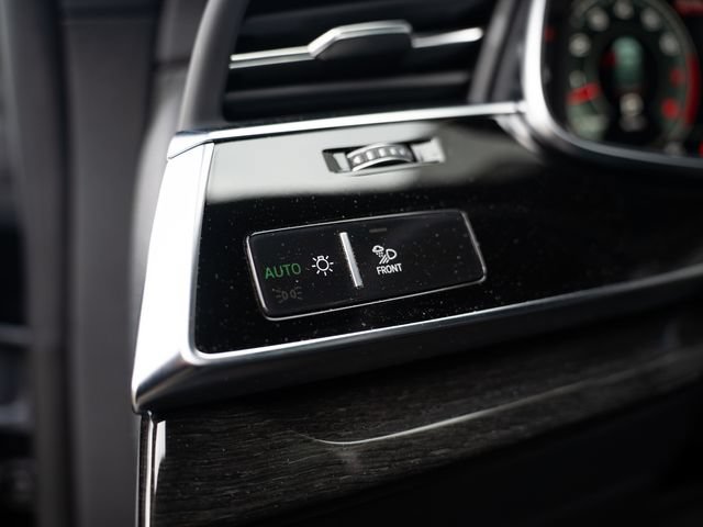 Used 2026 Audi Q8 Prestige w/ Prestige Package AWD/4WD image 29