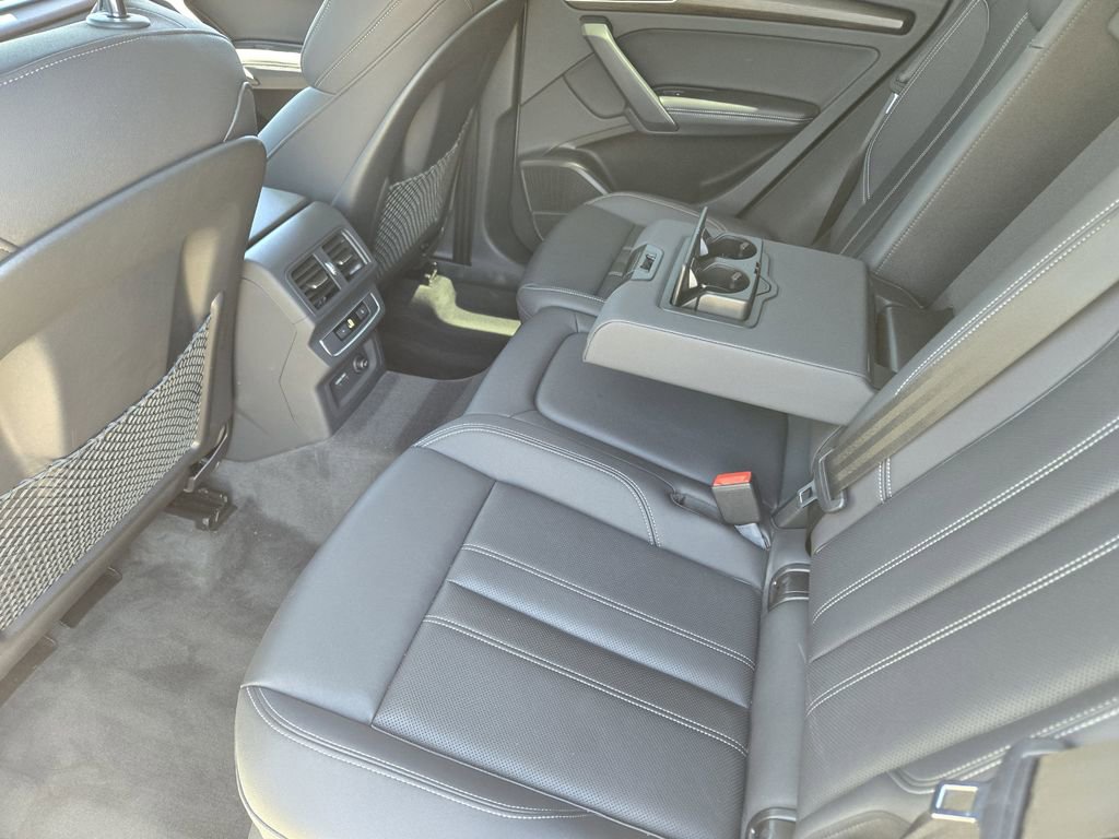 Certified 2023 Audi Q5 2.0T Premium Plus w/ Premium Plus Package image 40