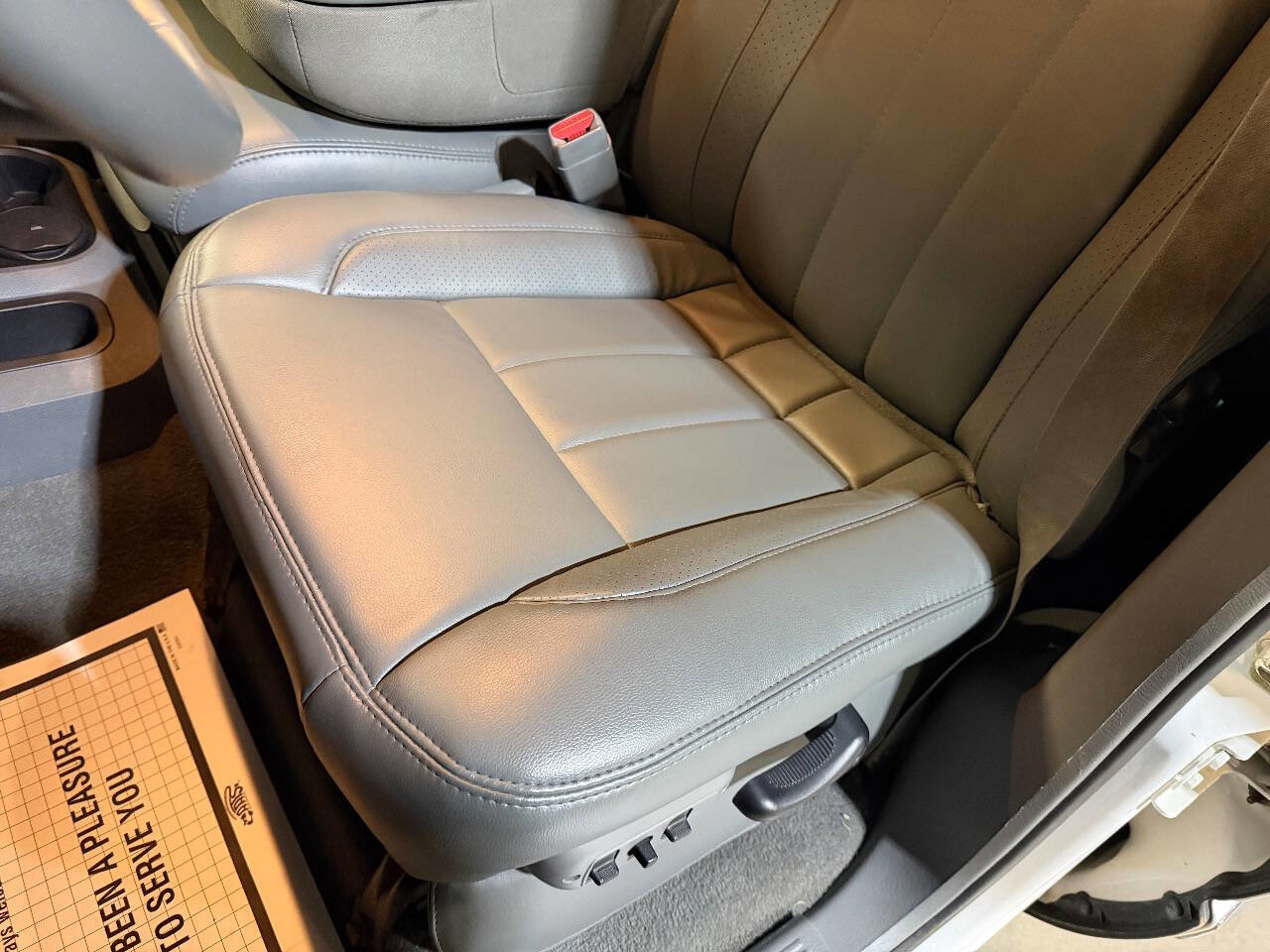 Used 2007 Dodge Ram 3500 Truck Laramie image 26