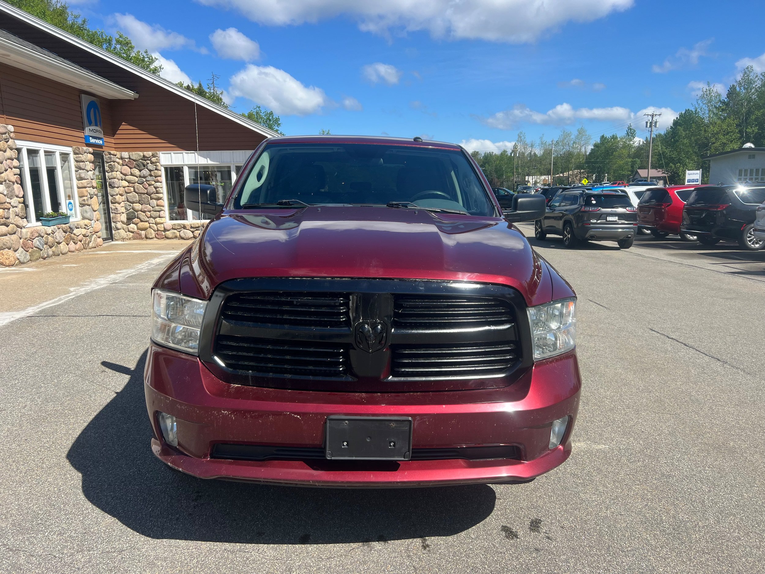 Used 2016 RAM 1500 Express AWD/4WD image 2