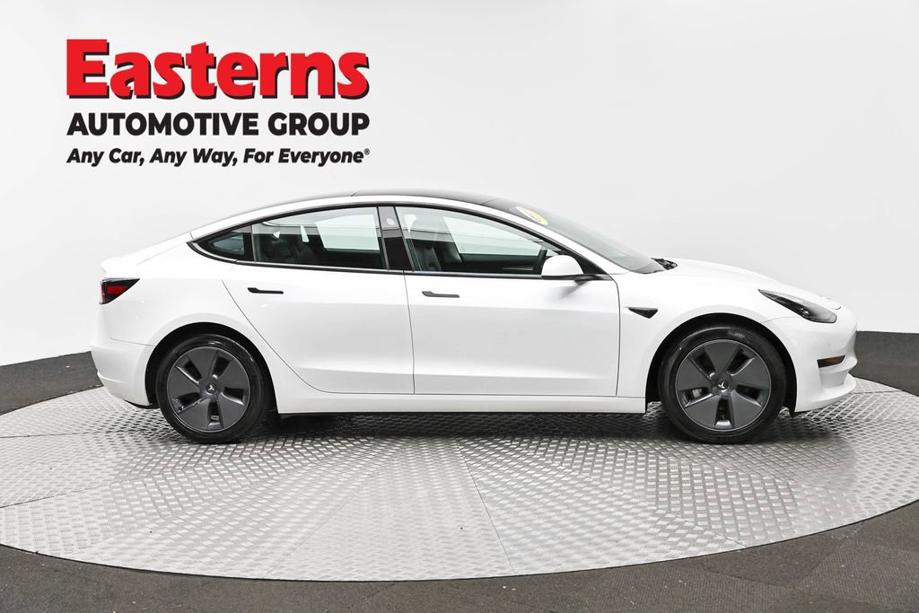 Used 2023 Tesla Model 3 Standard Range RWD image 4