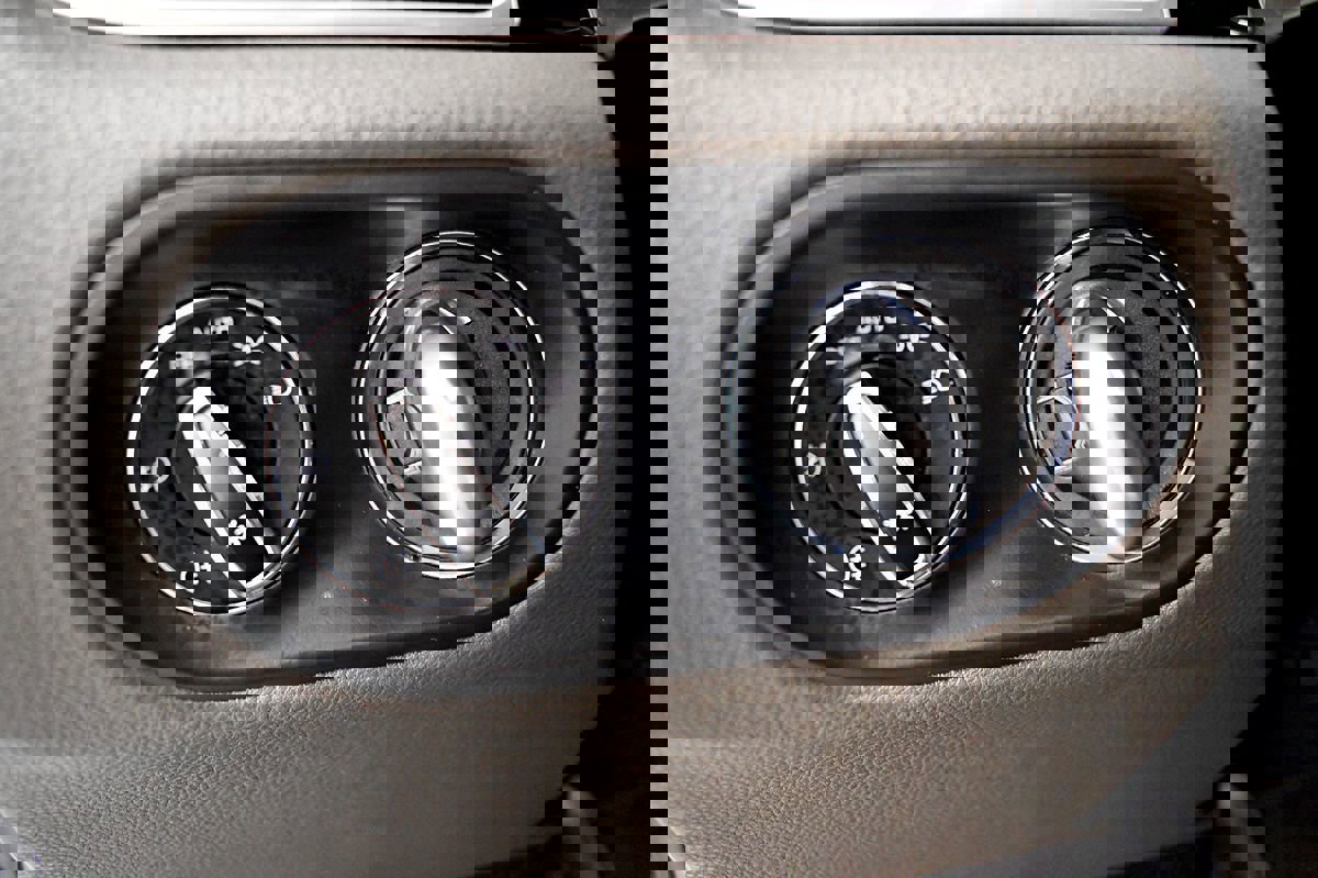 Used 2016 Porsche Macan S image 17