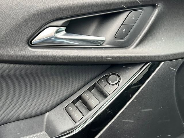 New 2026 Chevrolet Equinox LT w/ Convenience Package II image 13