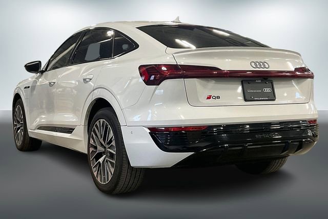 Used 2024 Audi Q8 e-tron Prestige w/ Prestige Package image 12