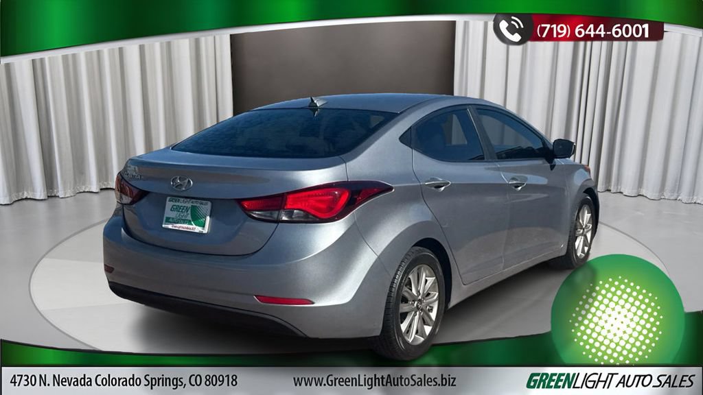 Used 2016 Hyundai Elantra SE w/ Option Group 02 FWD image 5