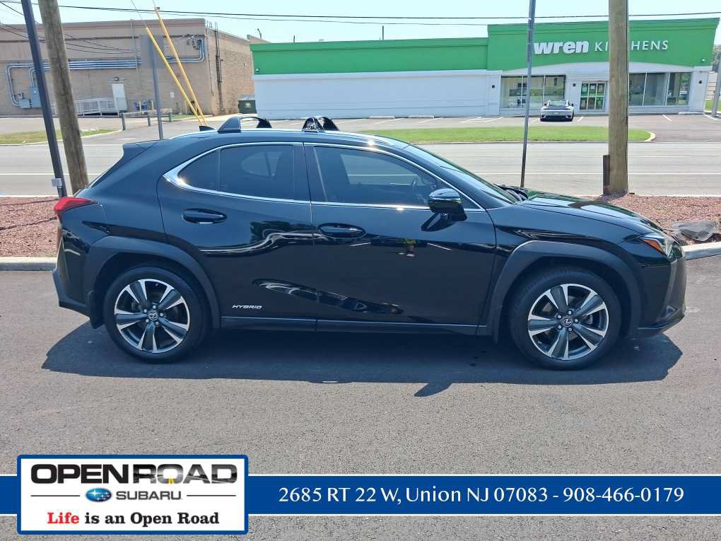 Used 2021 Lexus UX 250h w/ Premium Package AWD/4WD image 6