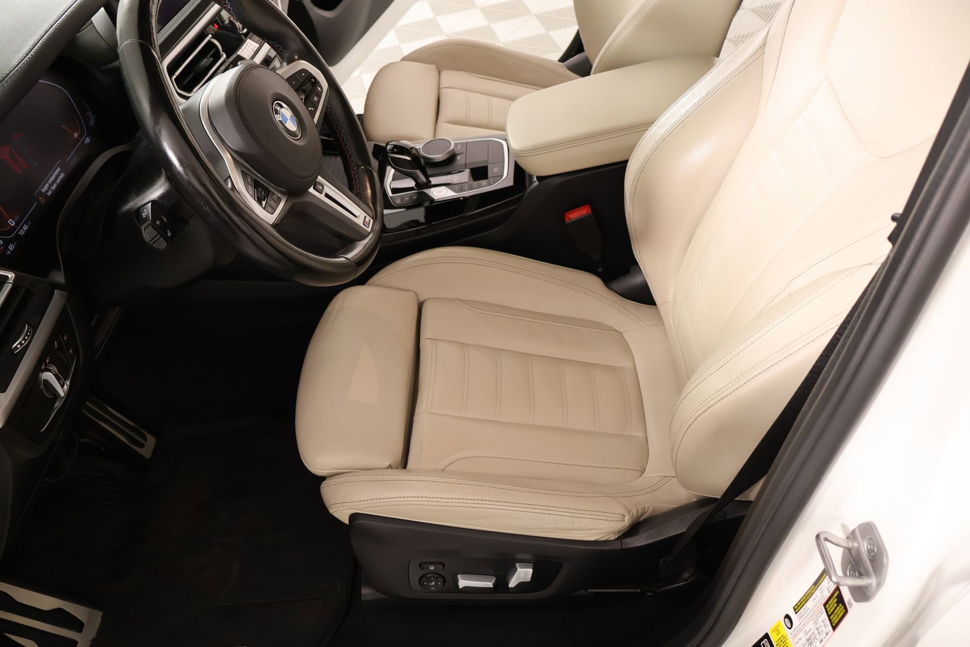 Used 2022 BMW X3 M40i w/ Premium Package AWD/4WD image 12