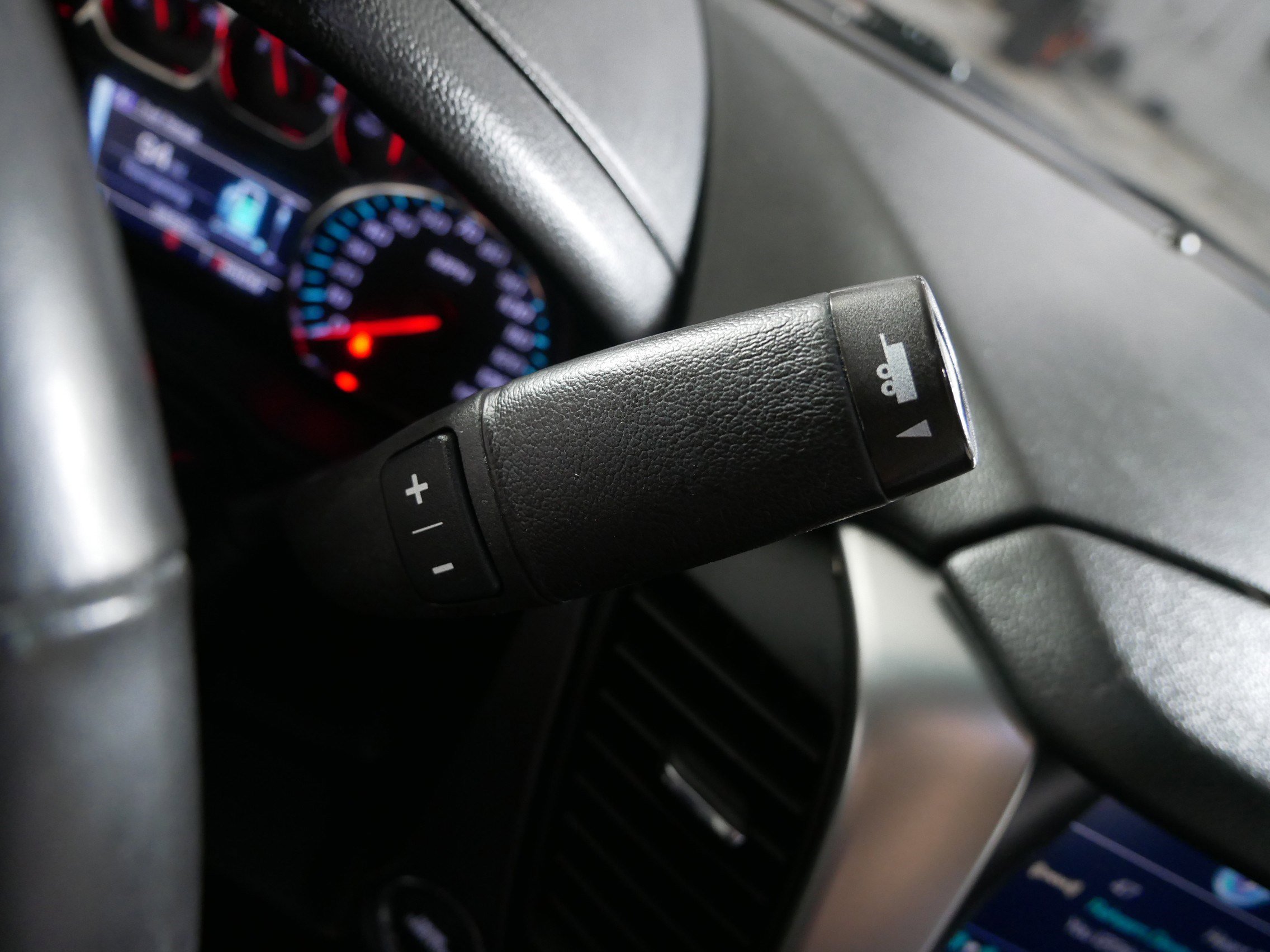 Used 2016 Chevrolet Tahoe LT w/ Luxury Package image 24