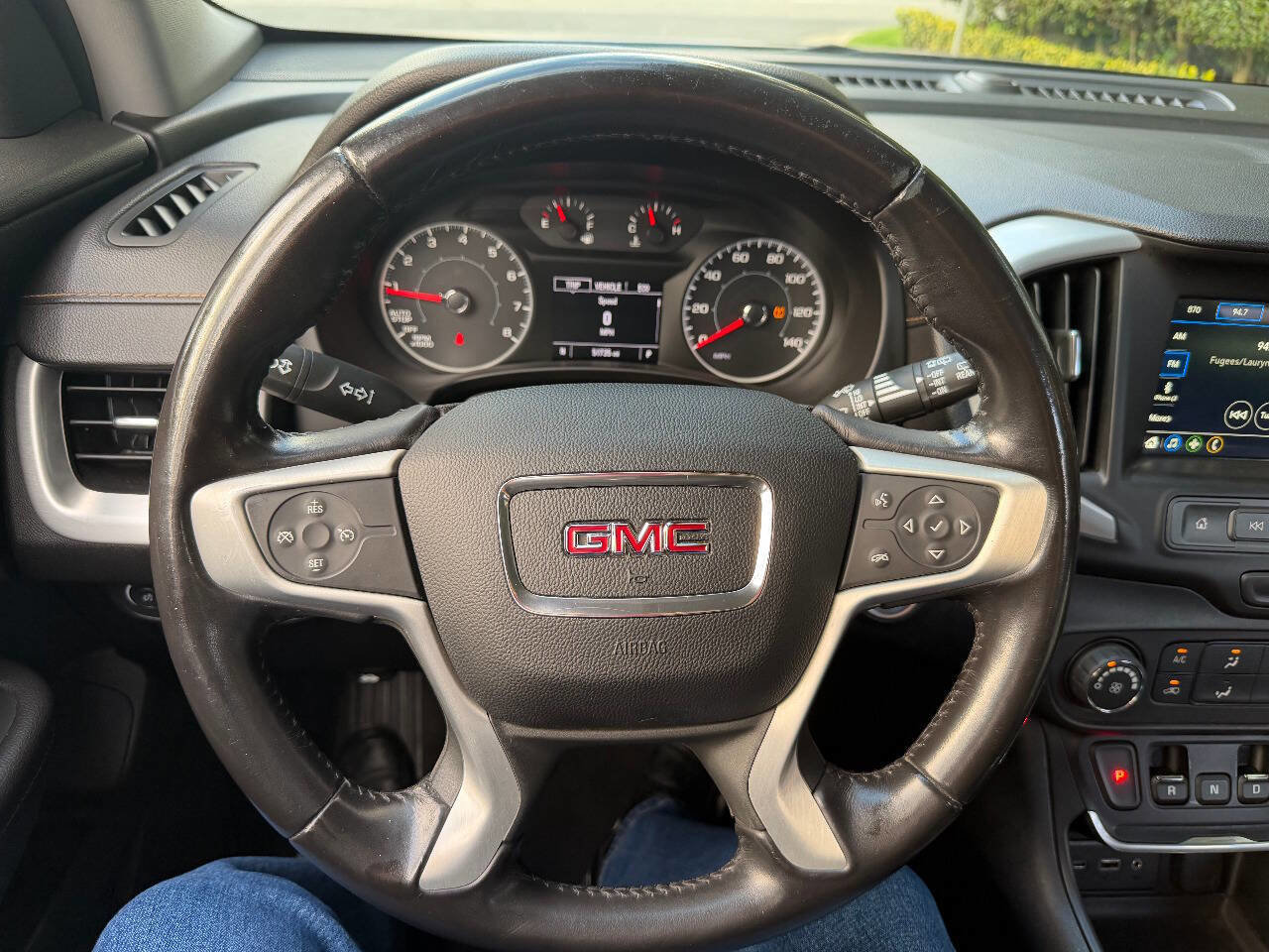 Used 2018 GMC Terrain SLE FWD image 28