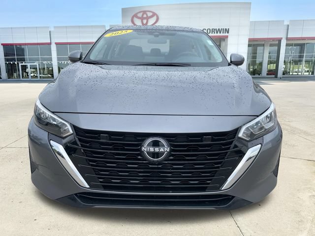 Used 2025 Nissan Sentra SV FWD image 8