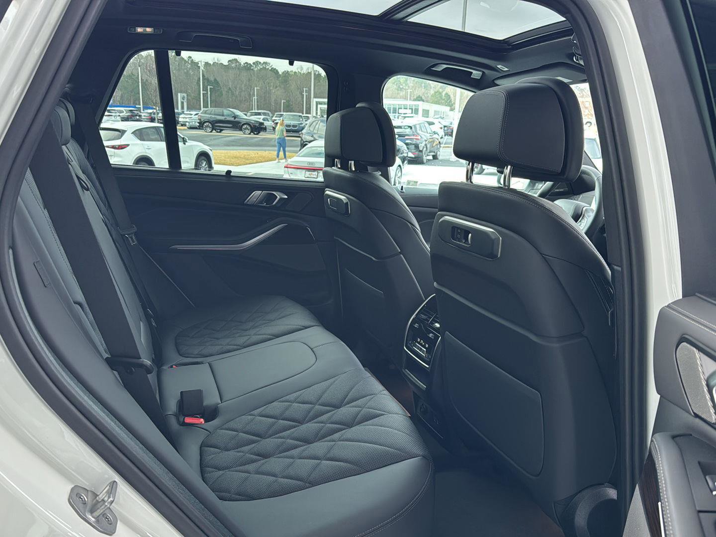 New 2026 BMW X5 xDrive40i image 12