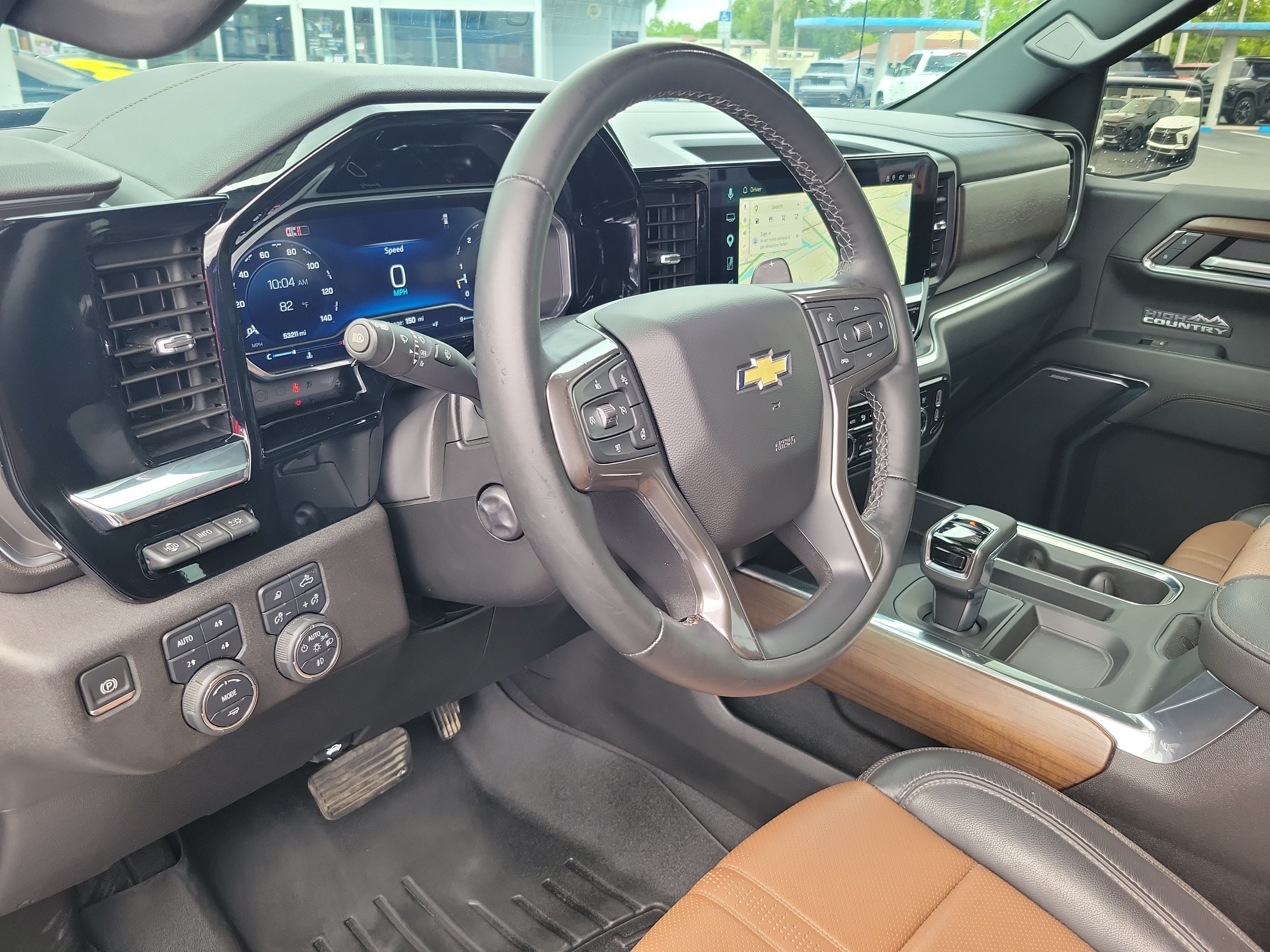Used 2024 Chevrolet Silverado 1500 High Country w/ Technology Package AWD/4WD image 15