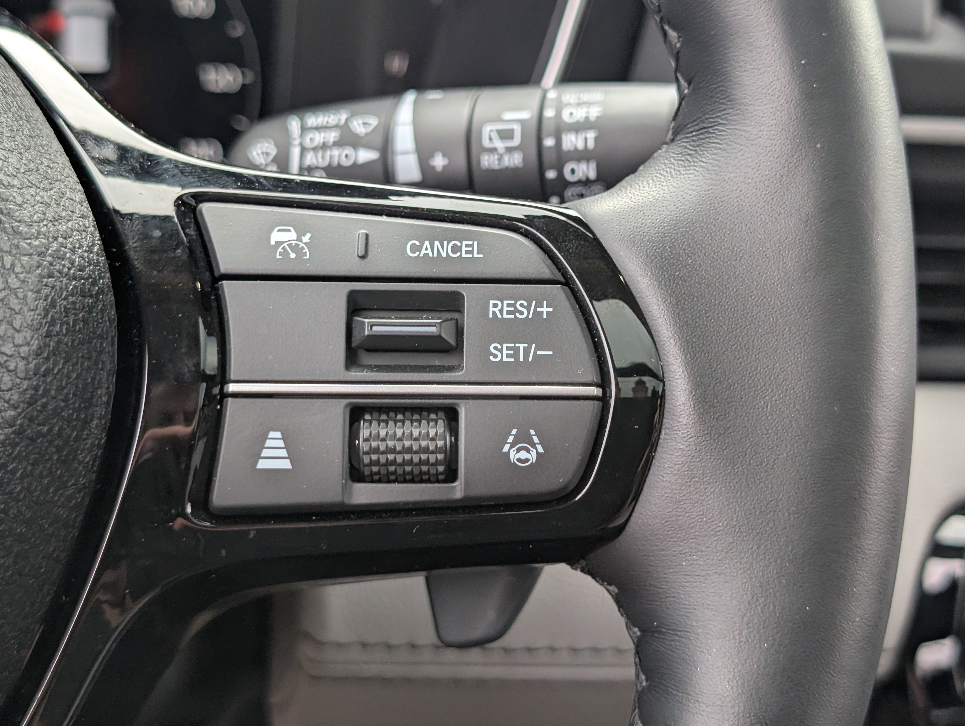 Used 2025 Honda Pilot Elite image 28