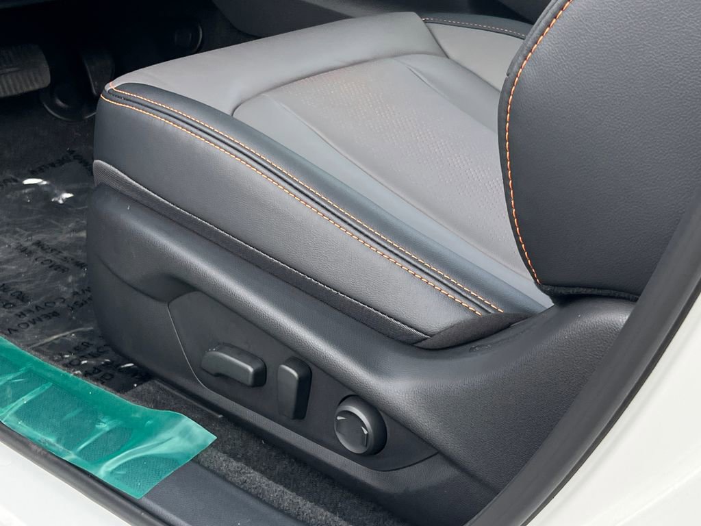 New 2025 Subaru Crosstrek 2.5i Limited image 17