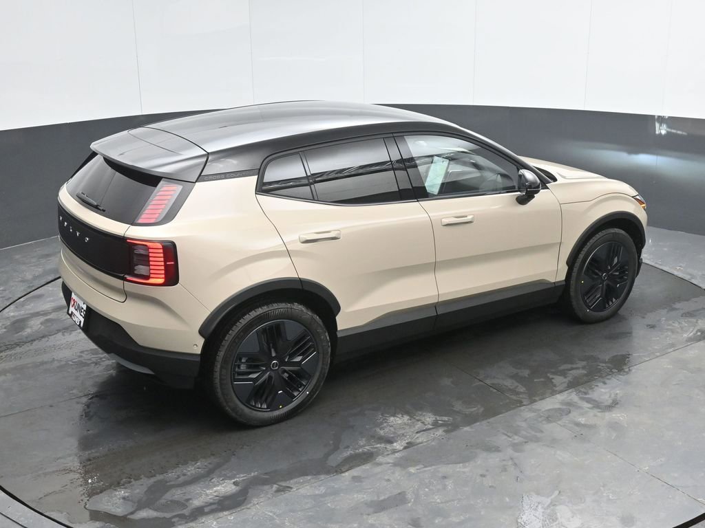 New 2026 Volvo EX30 Cross Country Ultra image 30