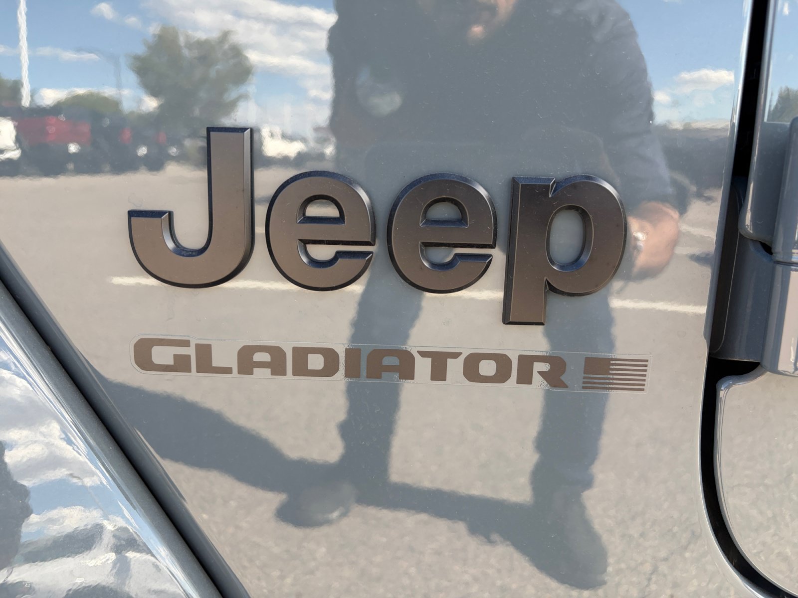 New 2026 Jeep Gladiator Sport AWD/4WD image 9