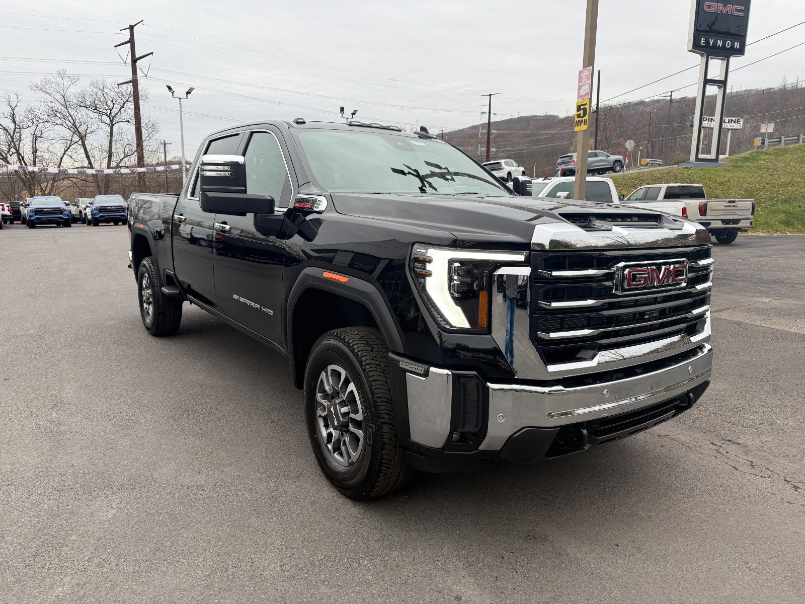New 2026 GMC Sierra 2500 SLT w/ Max Trailering Package image 7