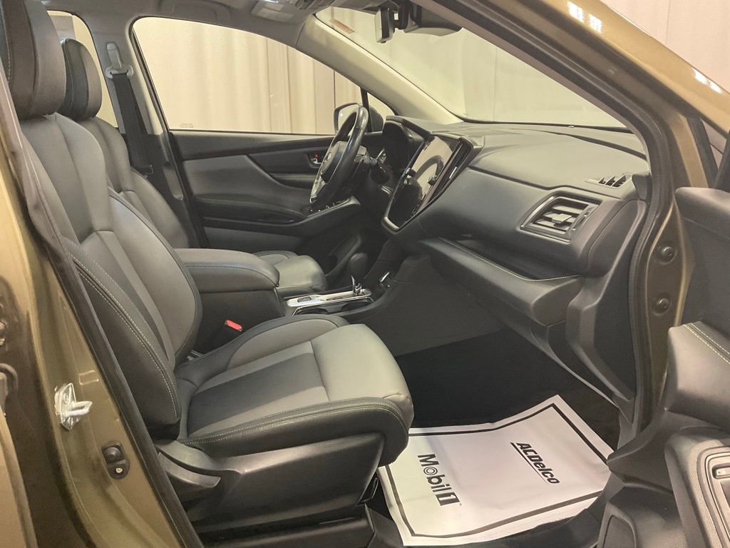Used 2023 Subaru Ascent Onyx Edition image 30