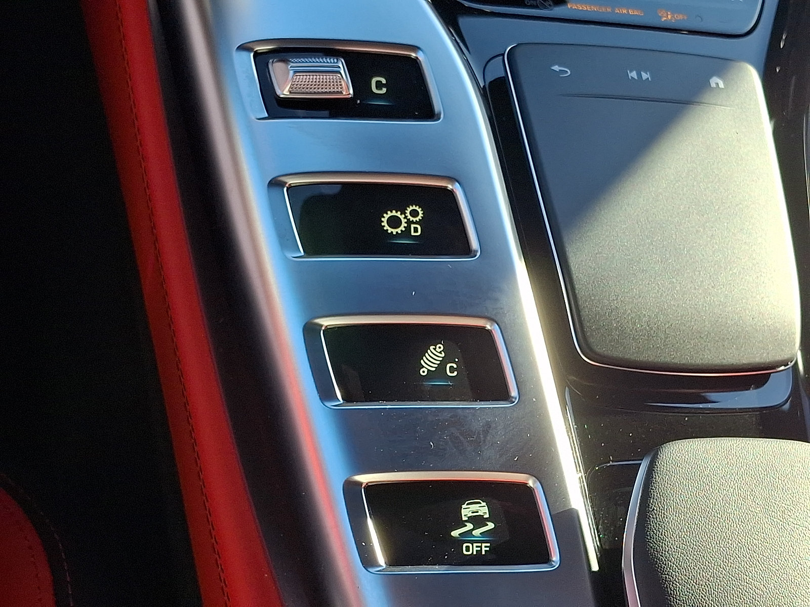 Certified 2024 Mercedes-Benz AMG GT 43 image 27