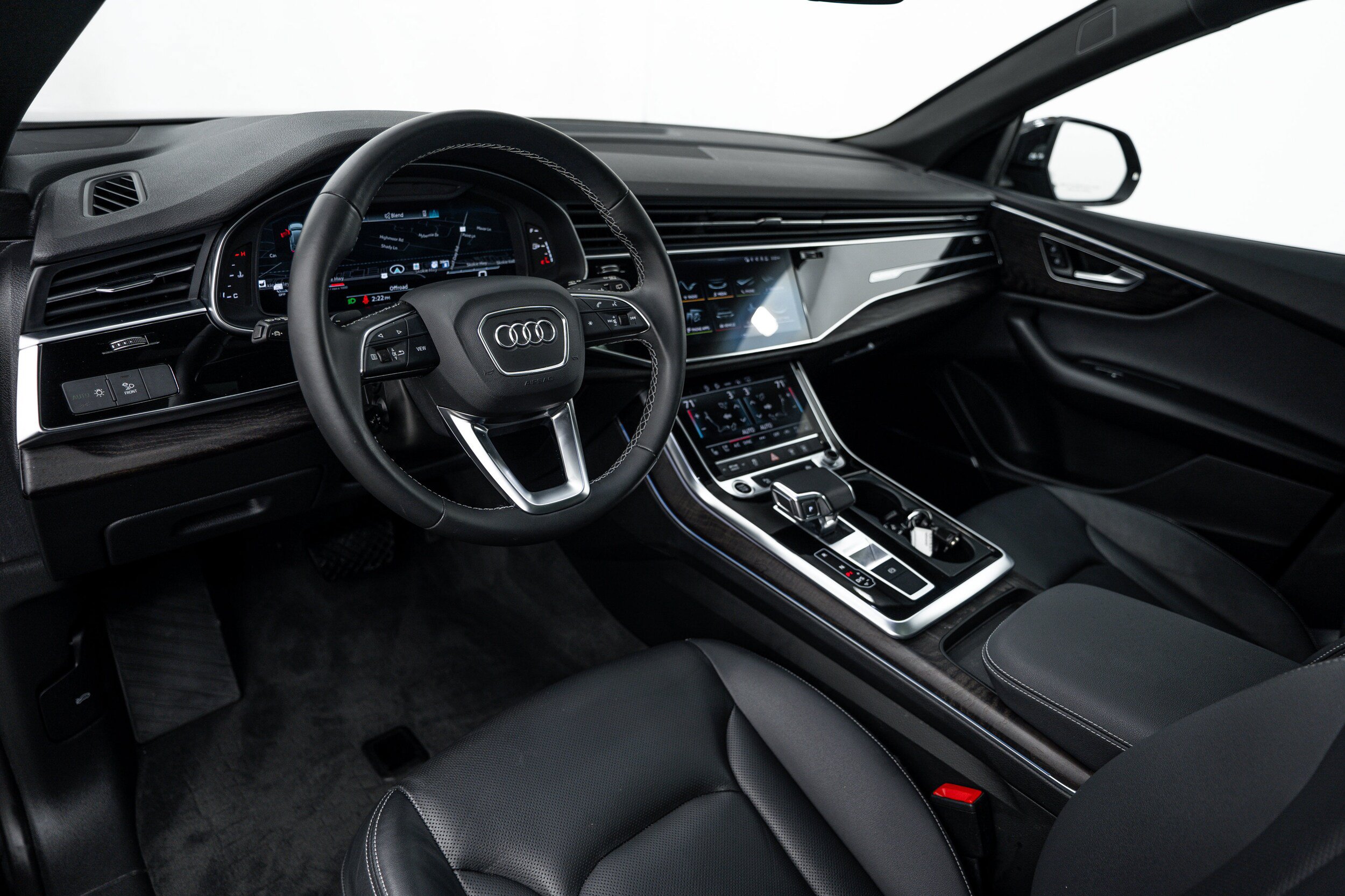 Certified 2022 Audi Q8 Premium Plus AWD/4WD image 10