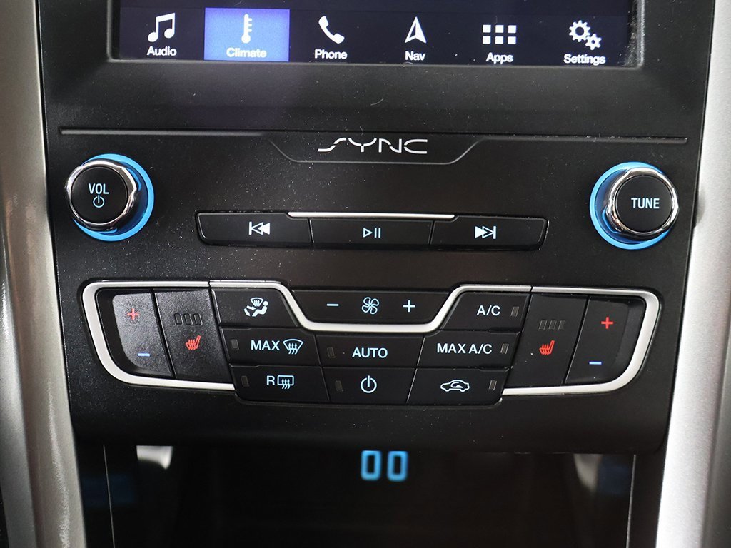 Used 2019 Ford Fusion SEL image 43