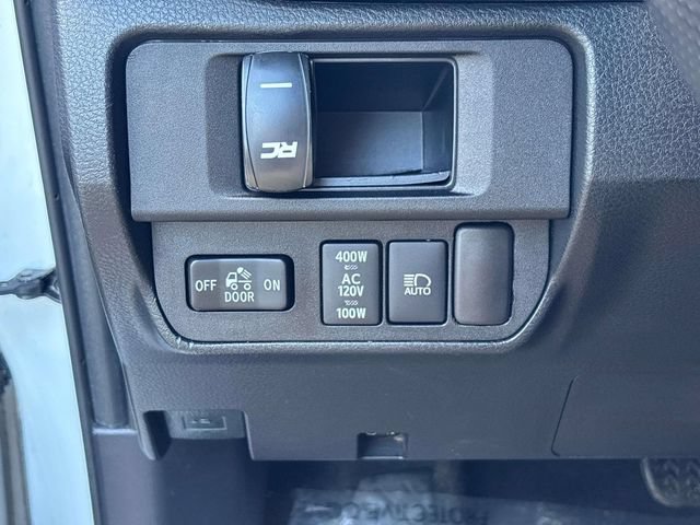Used 2019 Toyota Tacoma TRD Pro AWD/4WD image 17