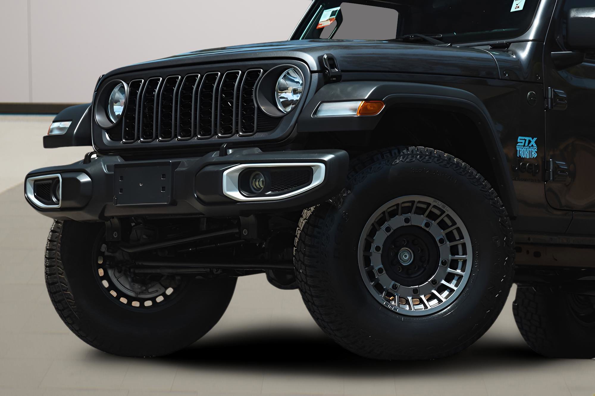 Used 2024 Jeep Gladiator Sport image 2