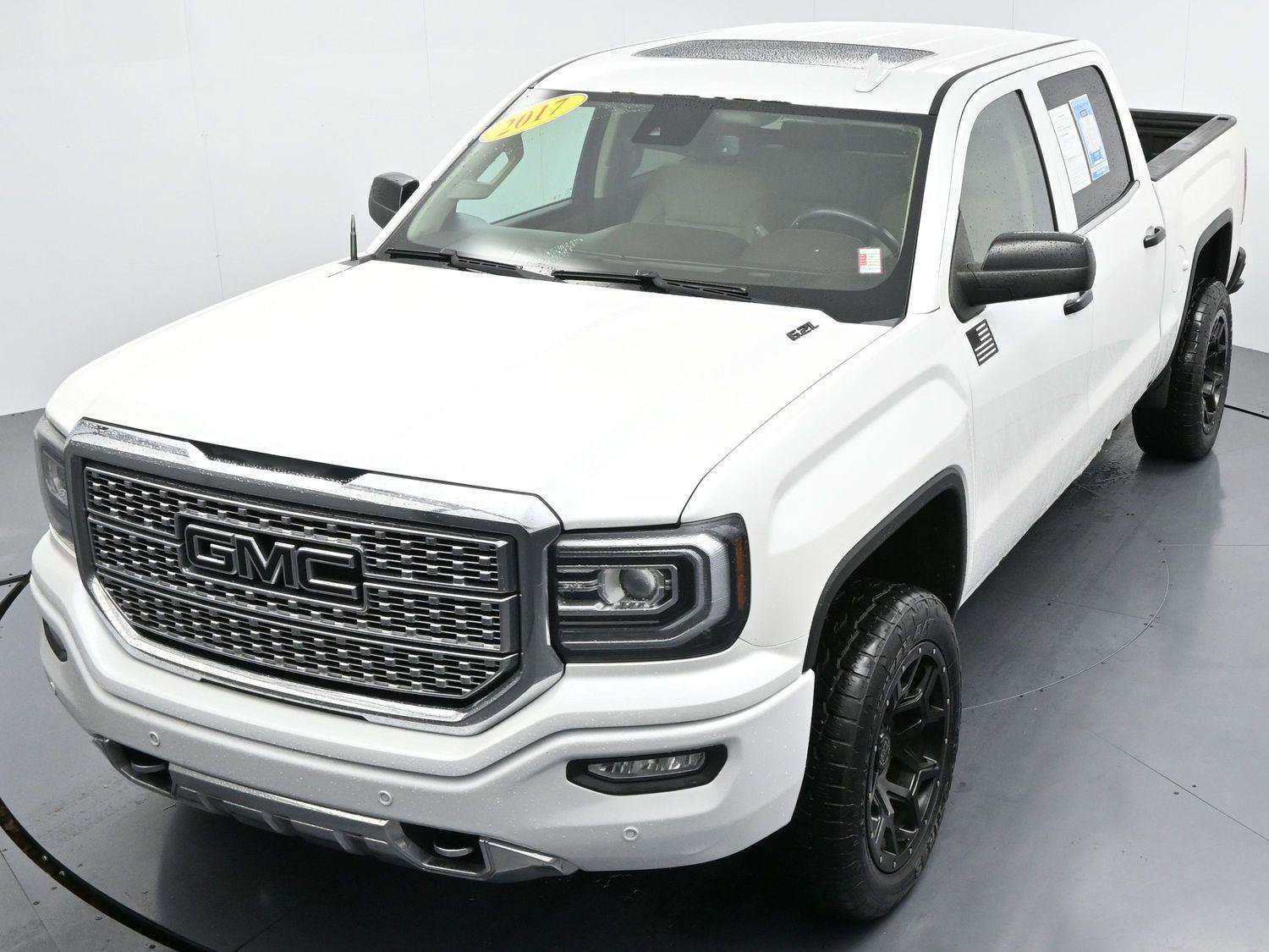 Used 2017 GMC Sierra 1500 Denali w/ Denali Ultimate Package image 37