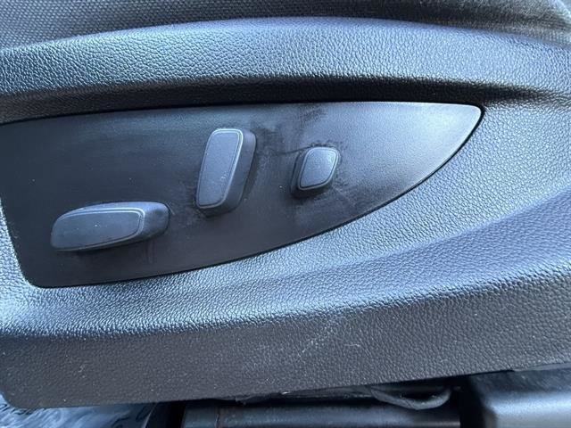 Used 2018 Chevrolet Silverado 1500 LT w/ All Star Edition image 15