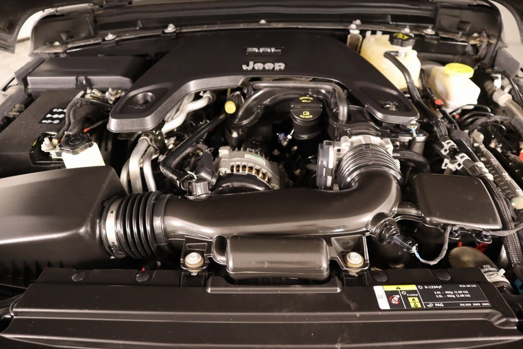 Used 2020 Jeep Wrangler Sport image 18