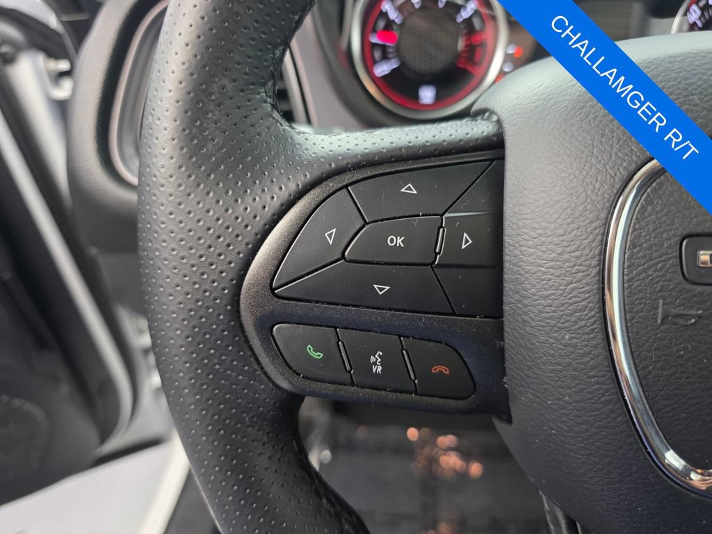 Used 2023 Dodge Challenger R/T RWD image 17