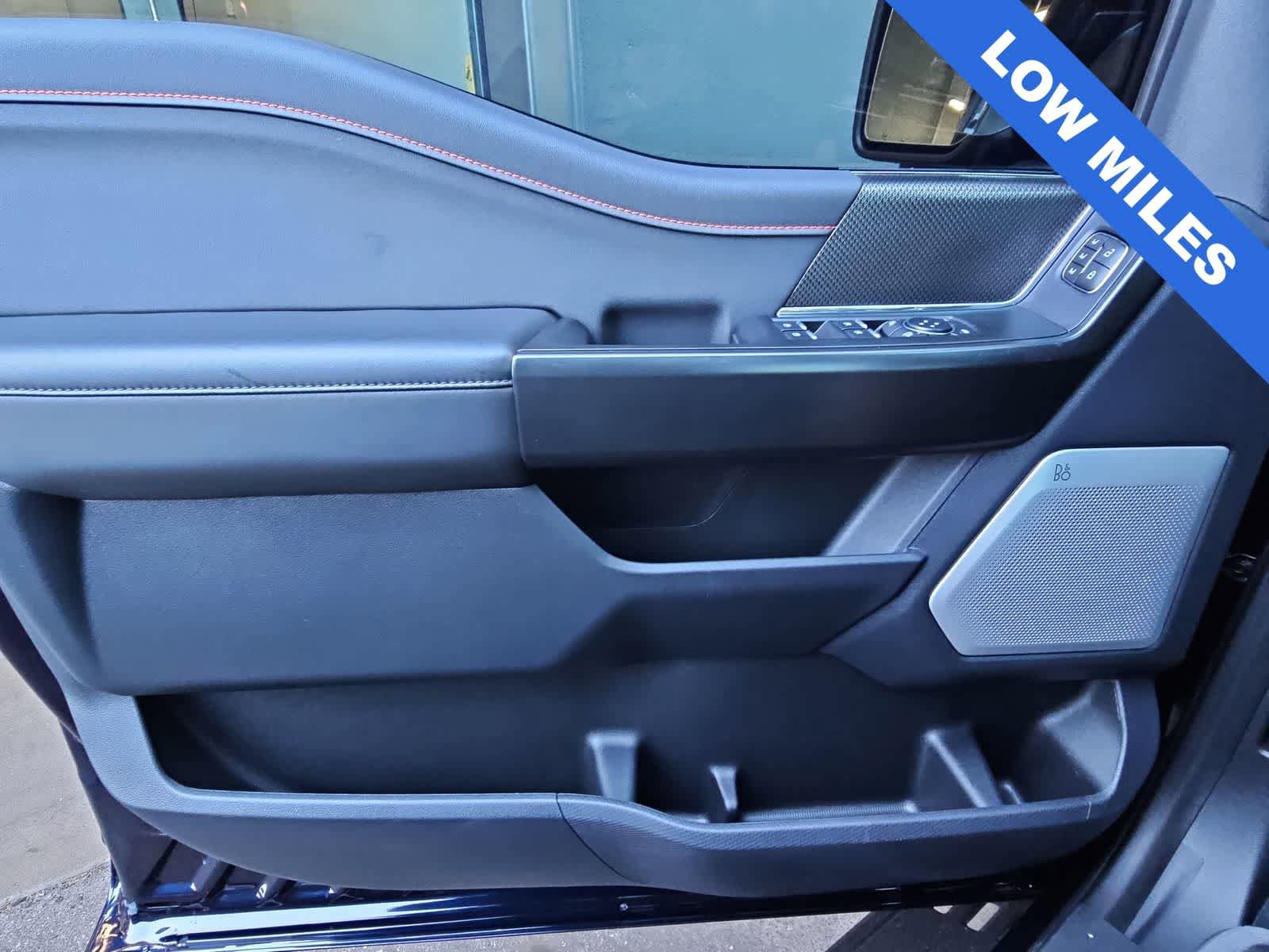 Used 2025 Ford F150 Raptor AWD/4WD image 28