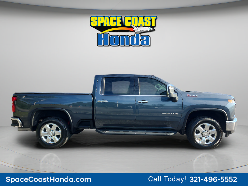 Used 2020 Chevrolet Silverado 2500 LTZ w/ LTZ Premium Package AWD/4WD image 2