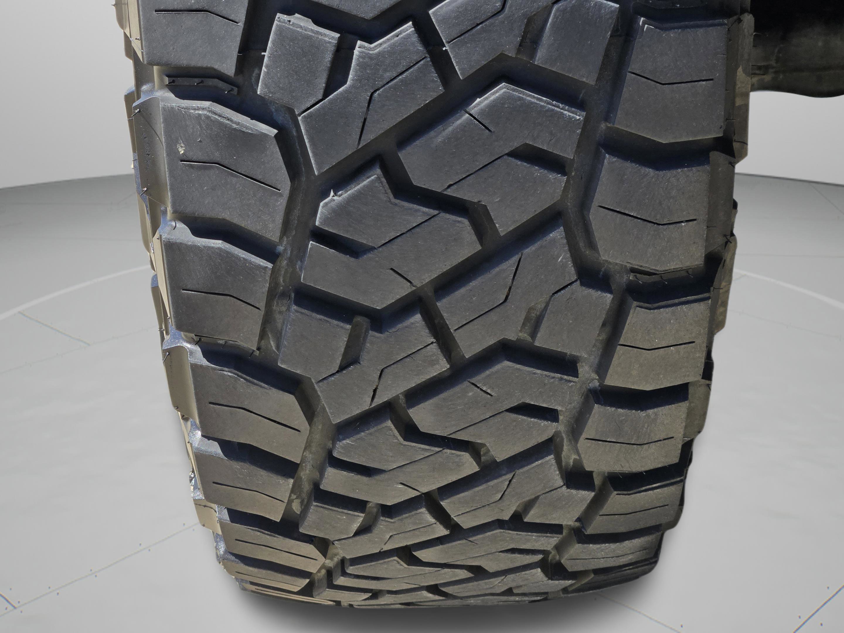 Used 2020 Toyota Tacoma TRD Pro AWD/4WD image 38