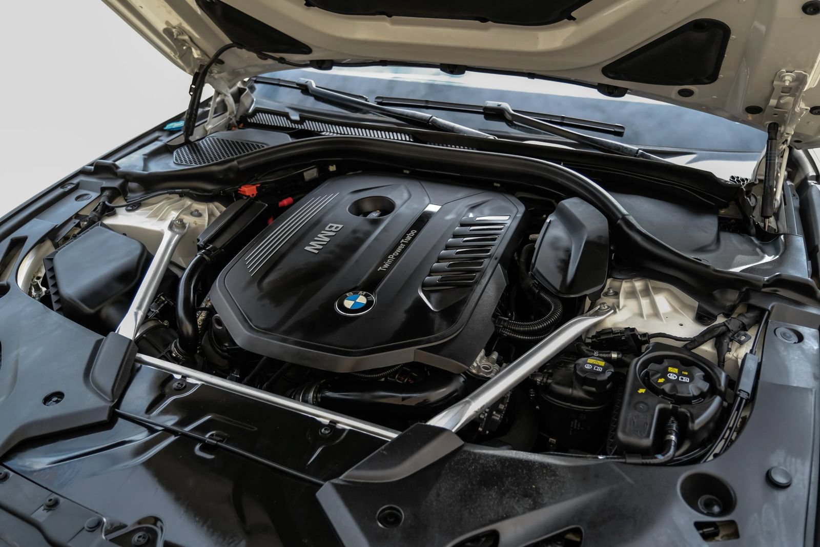 Used 2019 BMW 540i xDrive AWD/4WD image 46