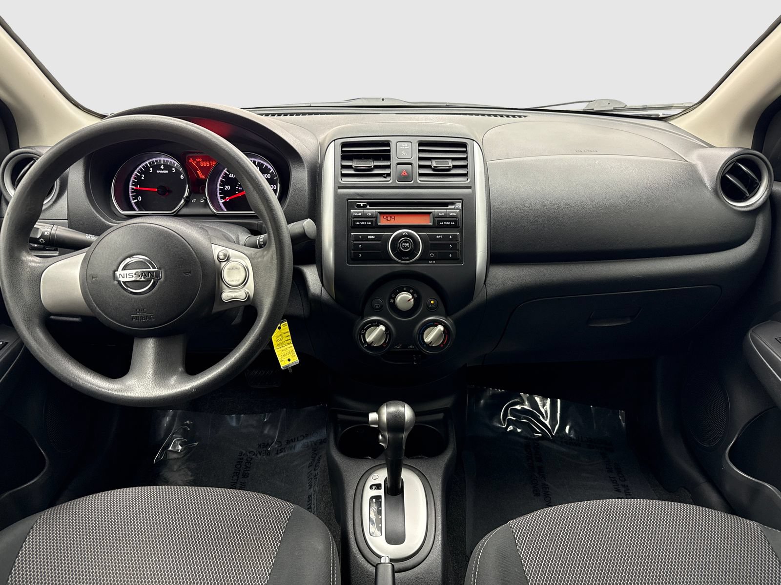 Used 2014 Nissan Versa SV FWD image 20