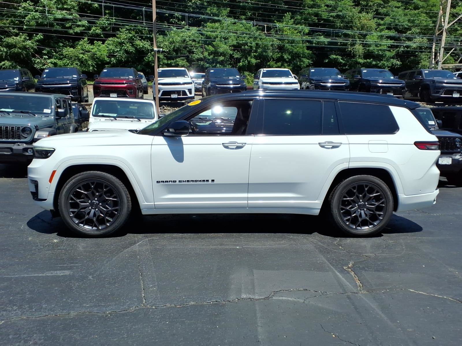 Certified 2024 Jeep Grand Cherokee L Summit AWD/4WD image 7