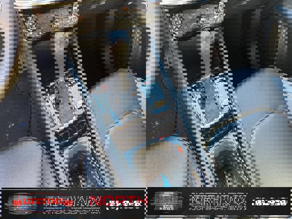 Used 2025 Jeep Compass Limited image 11