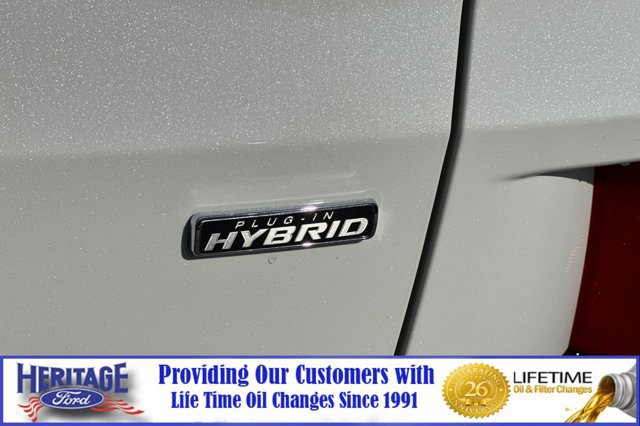 New 2025 Ford Escape SE w/ PHEV Premium Package image 23