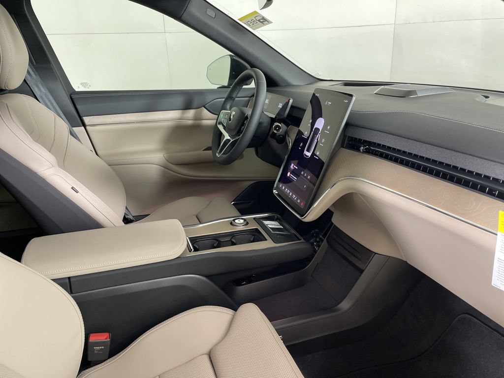 Used 2025 Volvo EX90 Plus AWD/4WD image 14