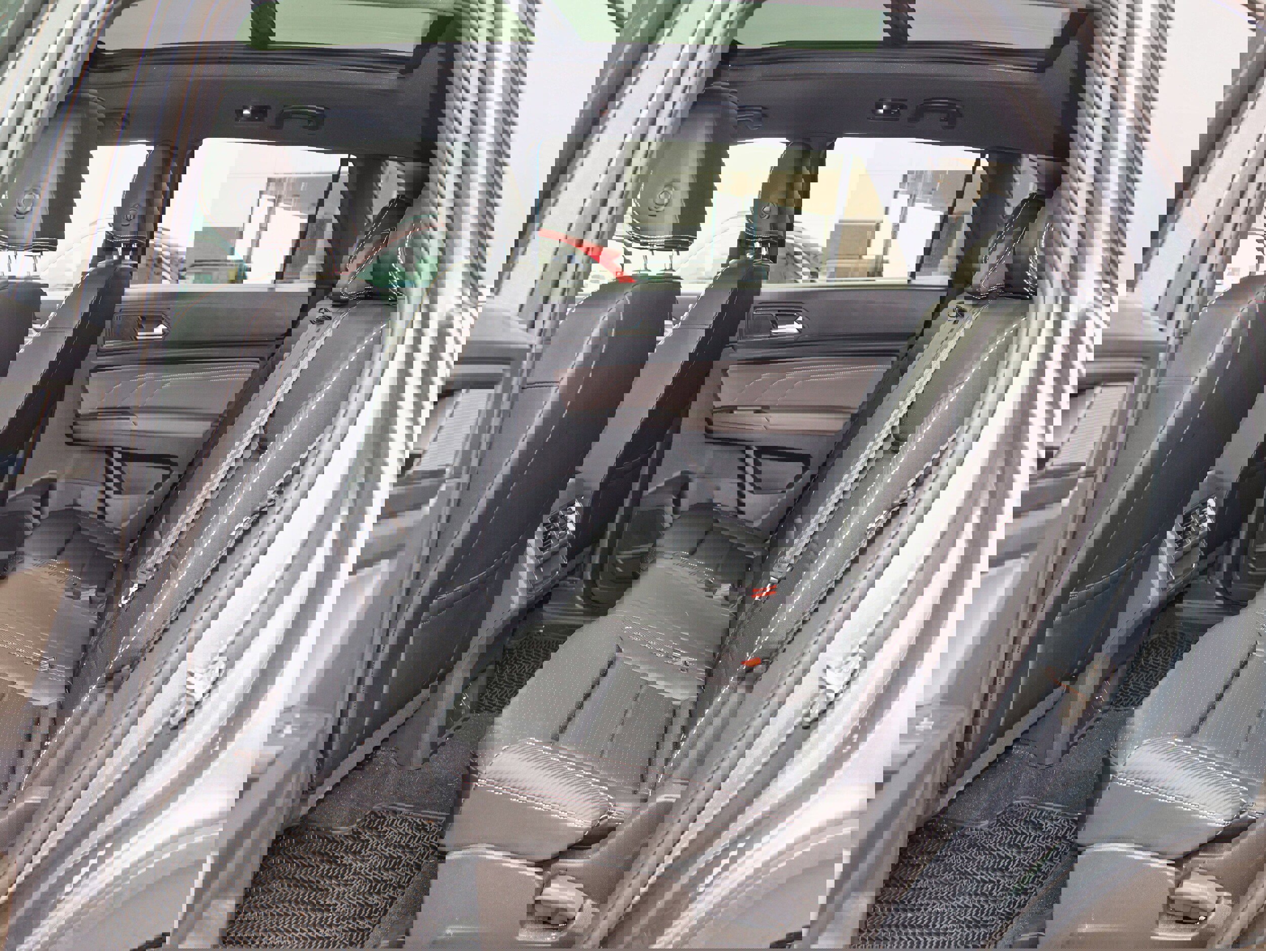 Used 2023 Volkswagen Atlas Cross Sport SE image 15