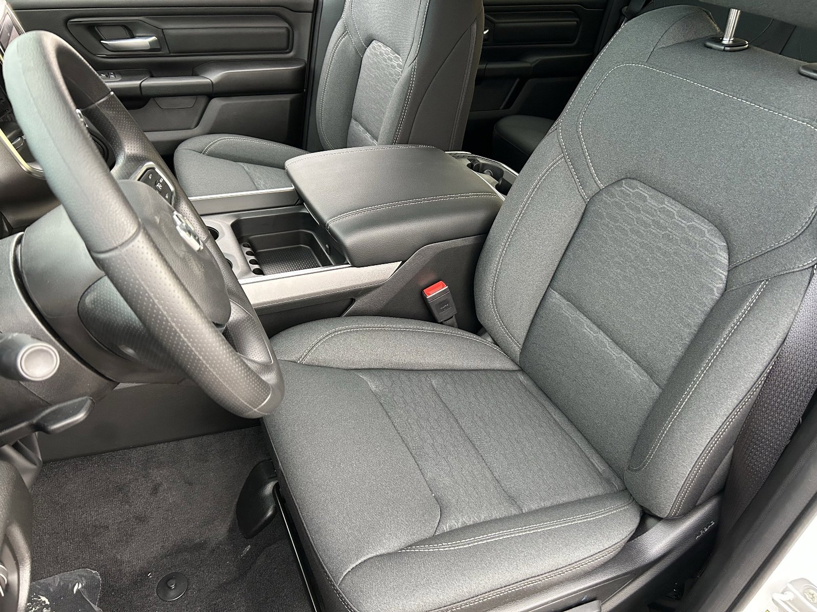 New 2026 RAM 1500 Express image 17