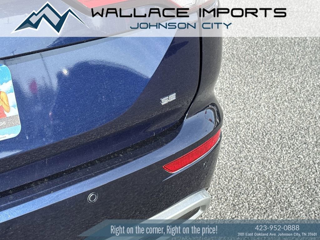 Used 2022 Mitsubishi Outlander SE image 11