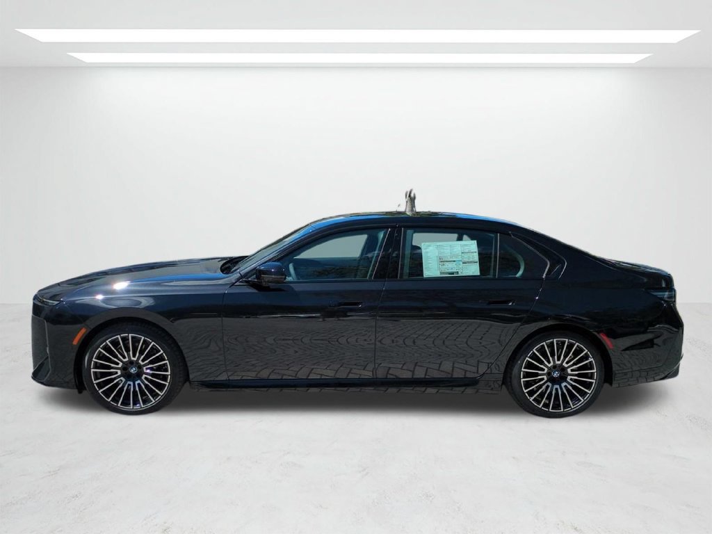 New 2027 BMW 740i w/ Executive Package RWD image 7