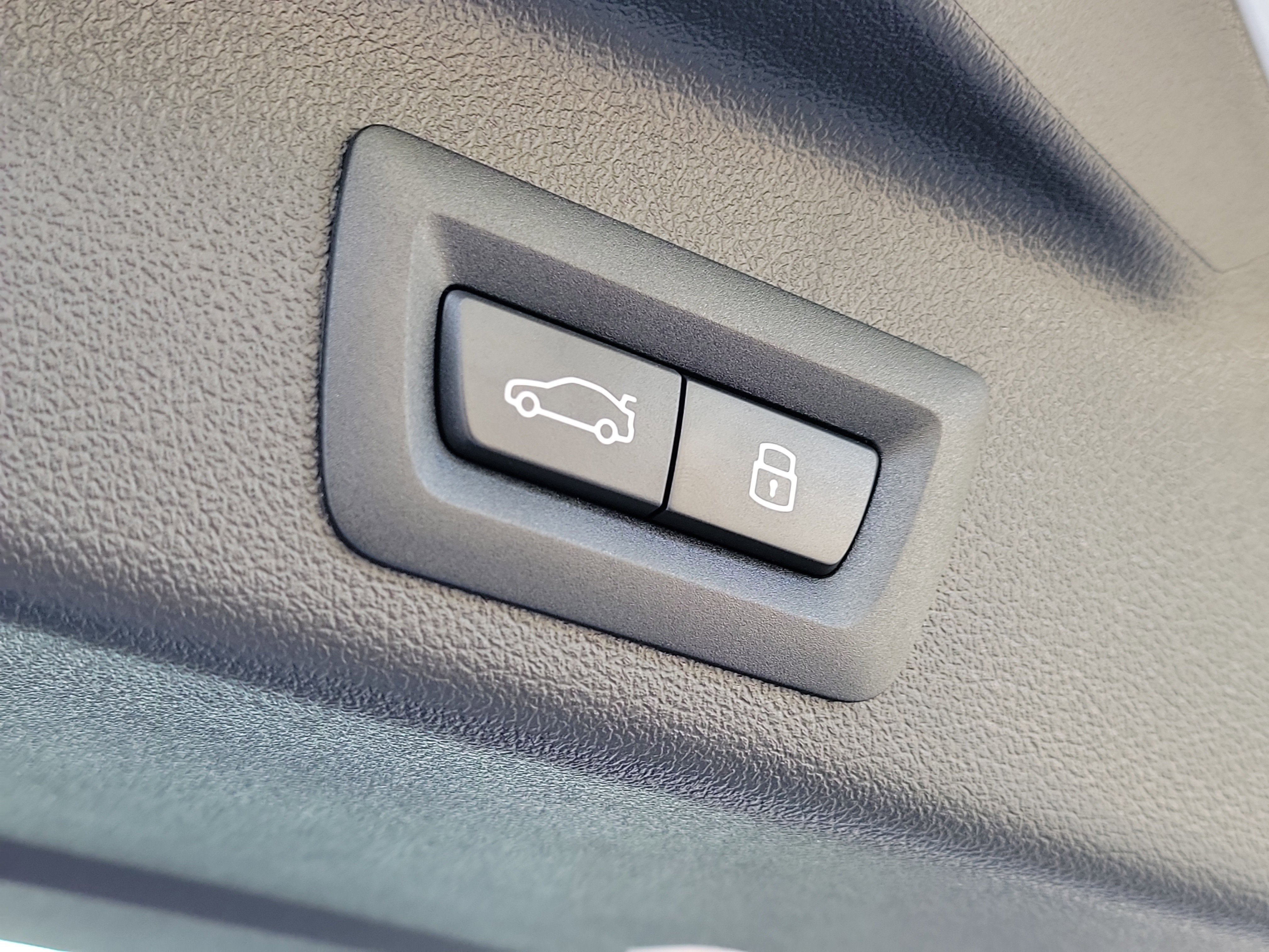 New 2026 BMW X5 xDrive40i w/ M Sport Package image 7