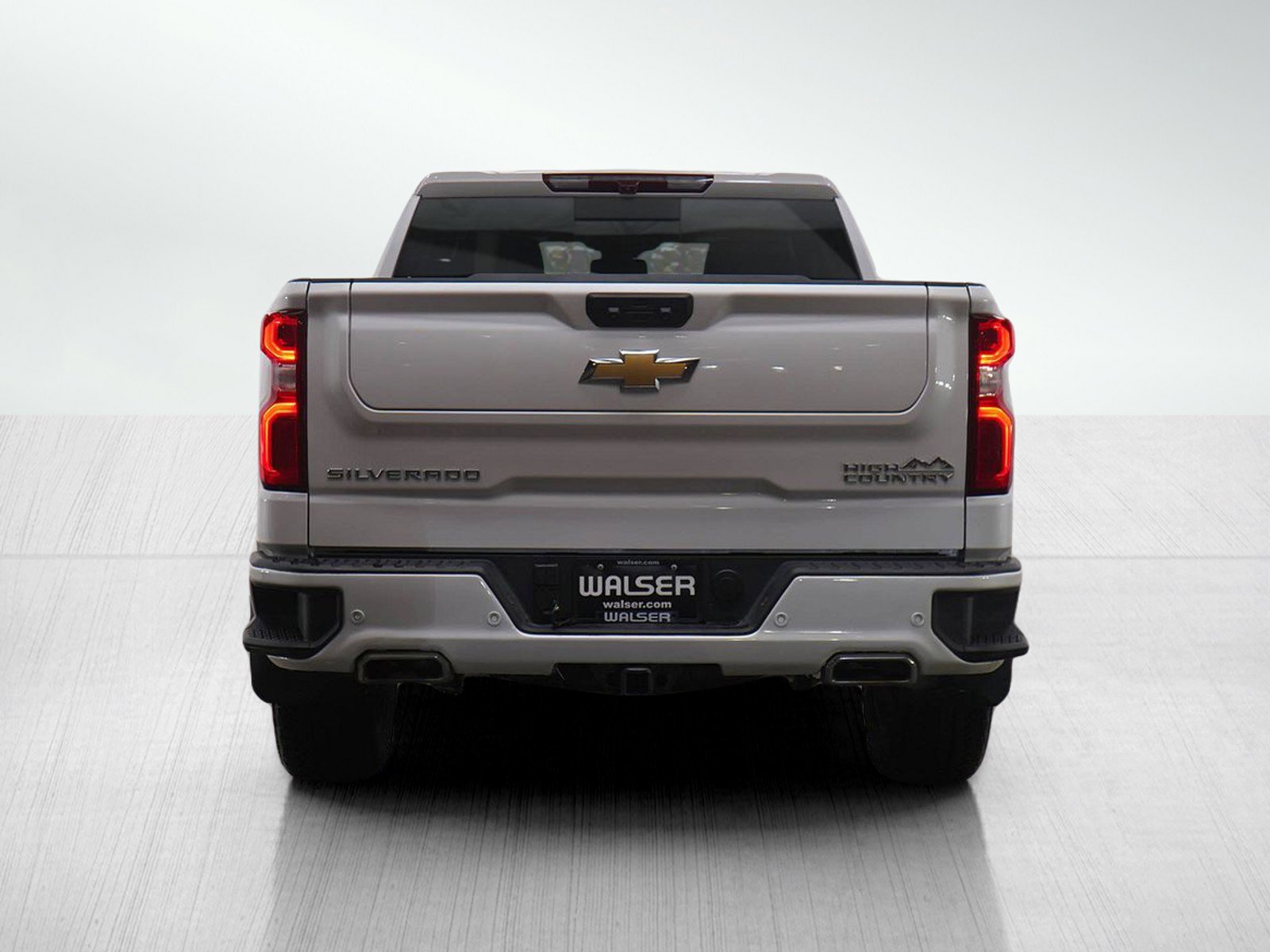 Used 2023 Chevrolet Silverado 1500 High Country image 4