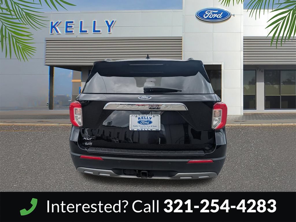 Certified 2023 Ford Explorer XLT w/ Equipment Group 202A AWD/4WD image 7